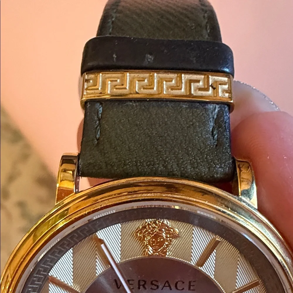 Versace Gold and Black Men's Watch - Picture 8 of 9
